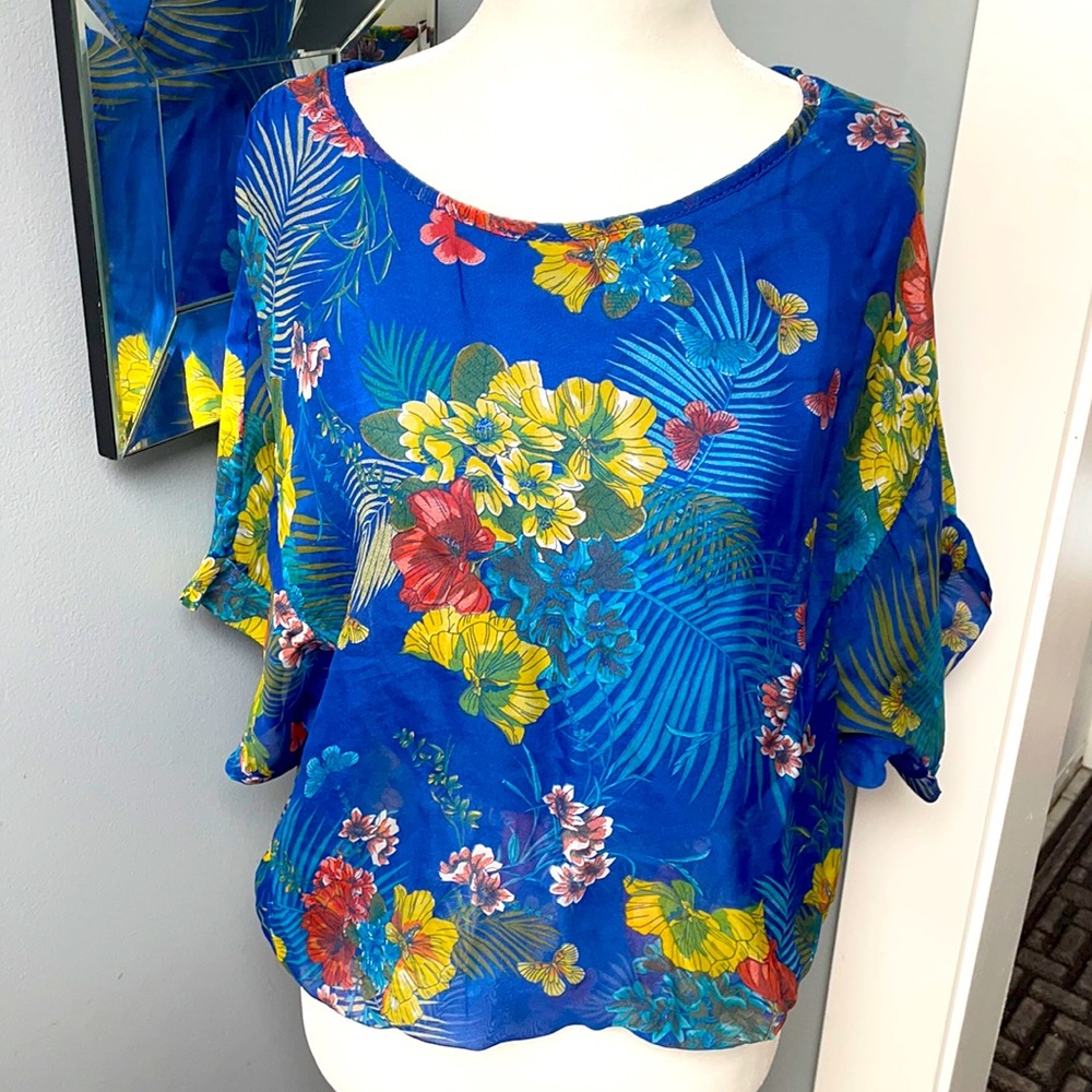 Tendenze Silk Blend Blue Blouse. NWT